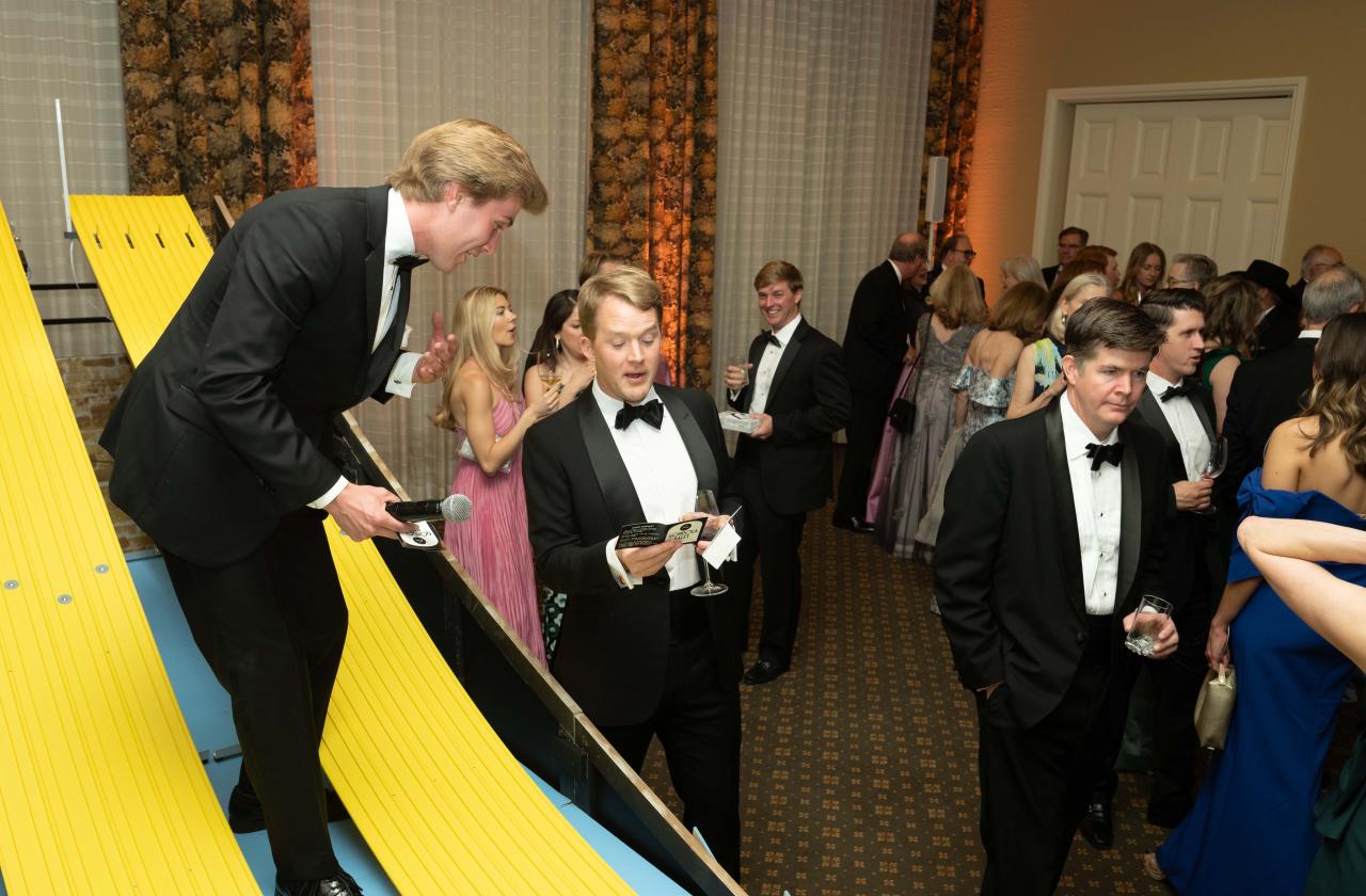 Gondola Races at the Cliburn Gala